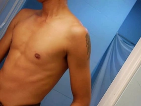 Thai twink's solo playtime with a twist